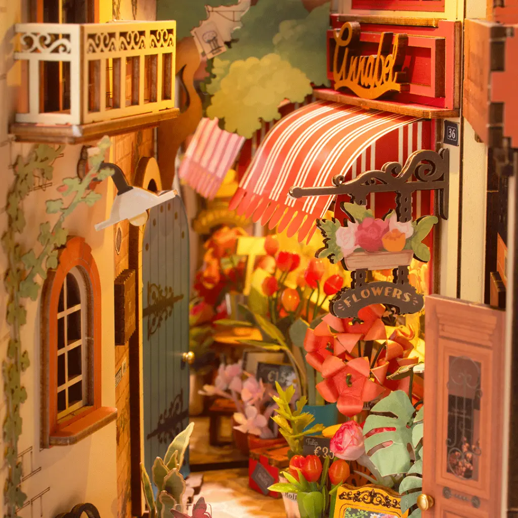 Kit Diorama Nook Book Librería -Floral Corner- Rolife Robotime
