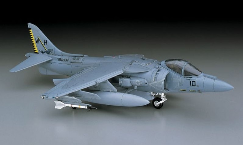 Avión 1/72 -AV‐8B Harrier II PLUS- Hasegawa