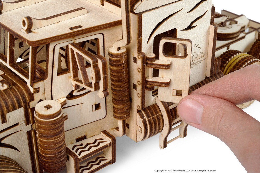 Modelo Camión Heavy Boy Truck VM-03 Madera Ugears