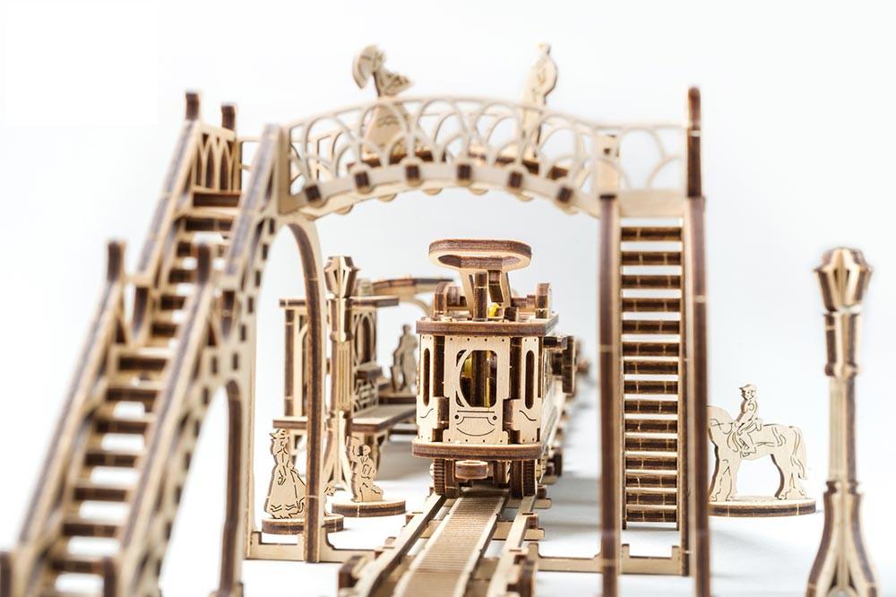 Modelo Tram Line Madera Ugears