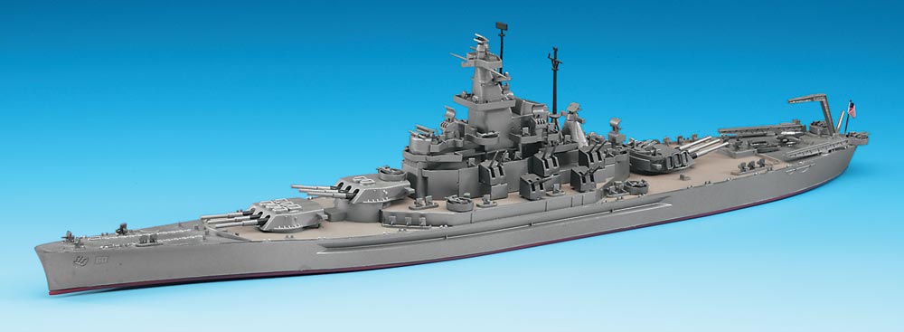 Barco 1:700 -U.S.S. Alabama- Hasegawa