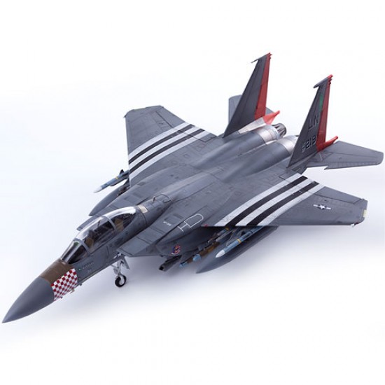 Avión 1/72 Academy Avión USAF F-15E D-Day 75th Academy