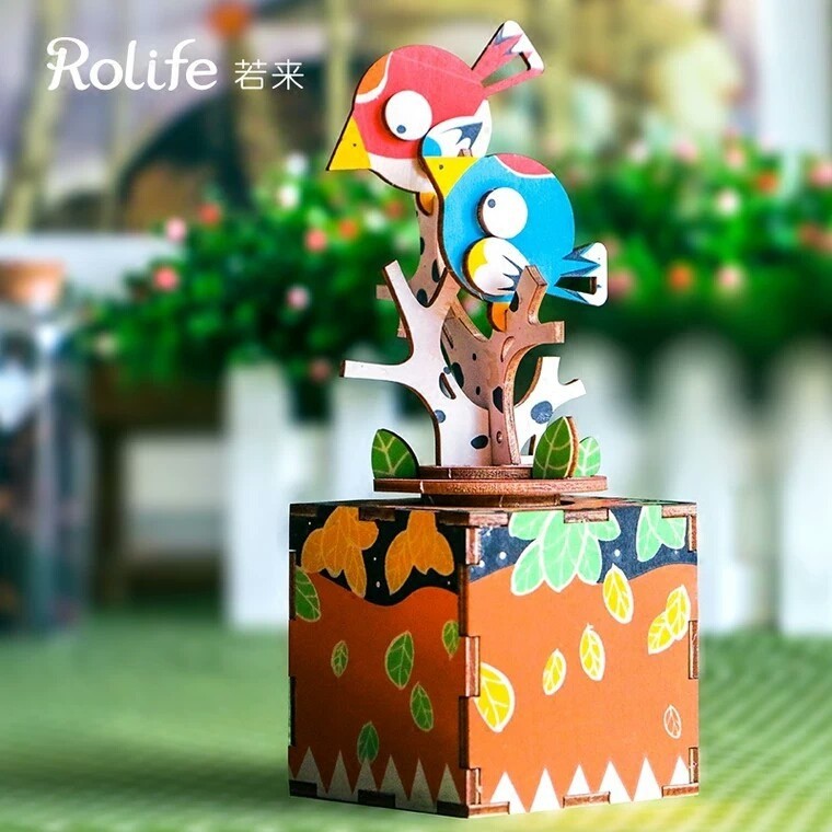 Kit Caja Musical -Pajaritos en el Arbol- Rolife Robotime