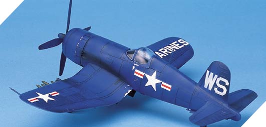 Avión 1/48 -Voucht F4U-4B Corsair- Academy