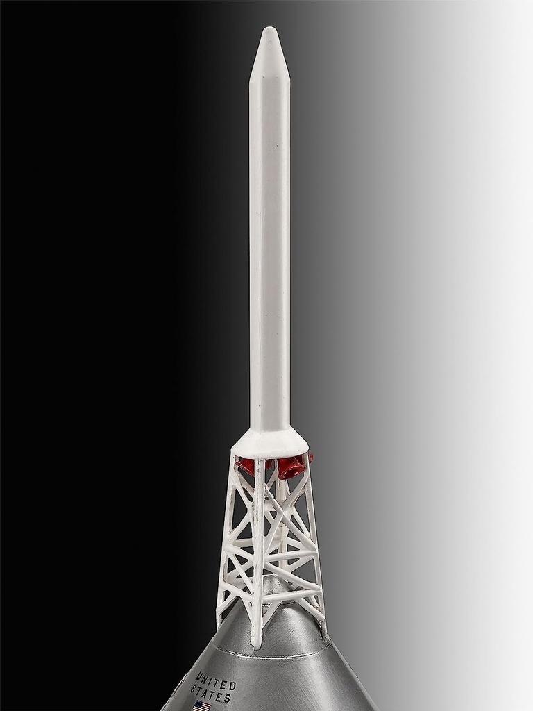 Set -Apollo 11 Saturn V Rocket- + Accesorios 1:96 Revell