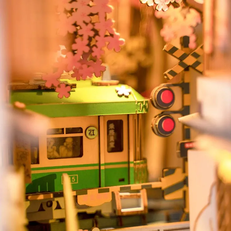 Kit Diorama Librería -Sakura Densya- Rolife Robotime