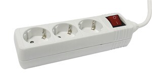 Base Múltiple 3 Tomas con Interruptor Cable 1,5 mt.