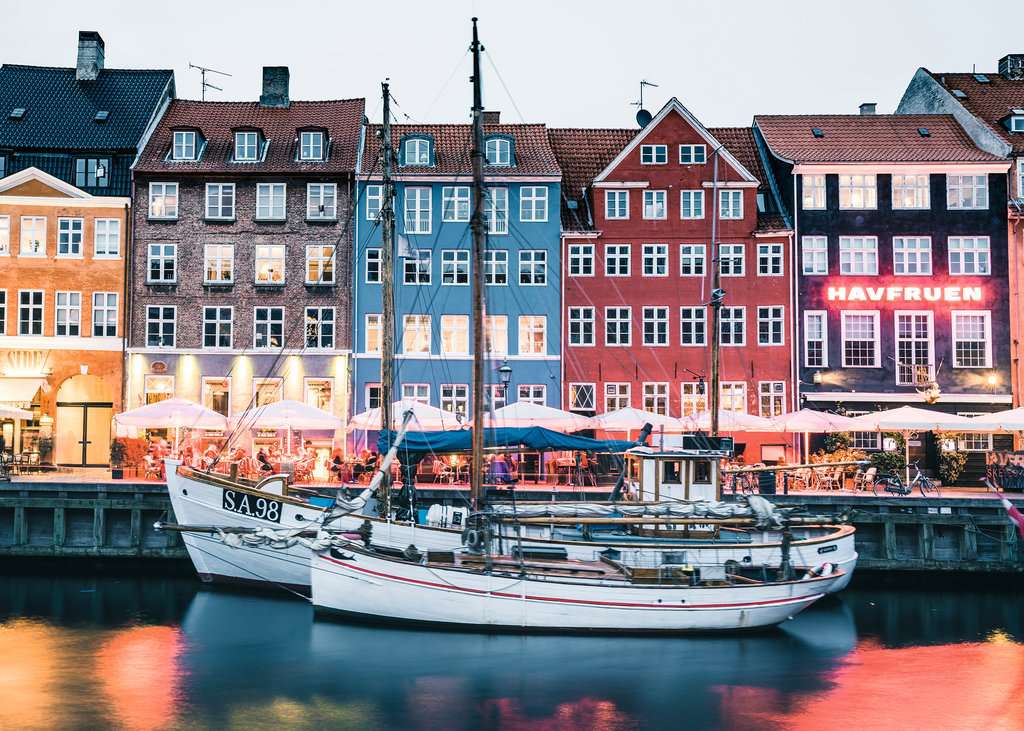 Puzzle 1000 piezas -Copenhague, Dinamarca- Ravensburger