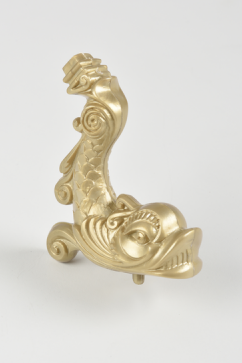 [5686] Soportes Delfín Plástico Dorado (2 pzs.) Amati