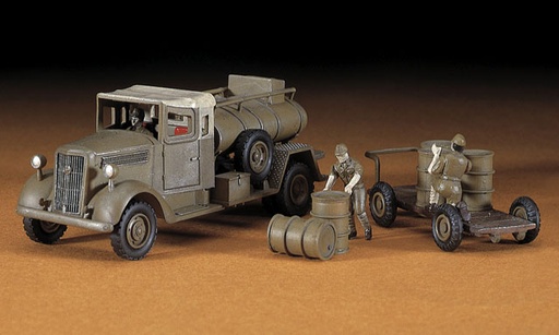 [31116] Carro 1:72 -Fuel Truck Isuzu TX‐40- Hasegawa